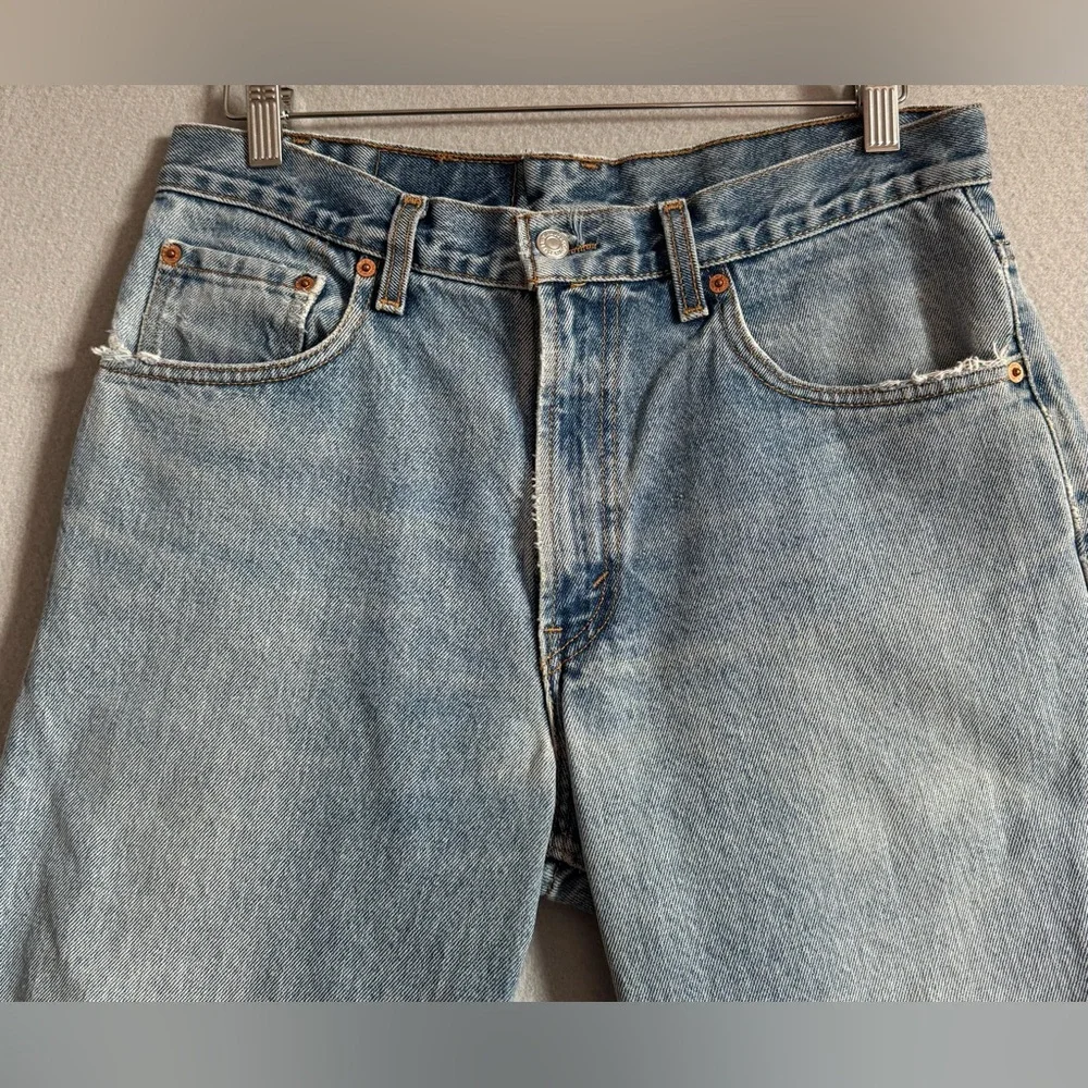 VTG Levi’s 550 Thrashed Grunge Baggy Jeans 32X29 (tag‎ 33X30)